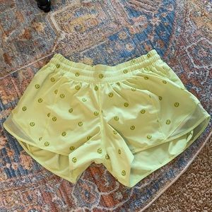 polka dot logo lemon vibe hotty hots (tall)